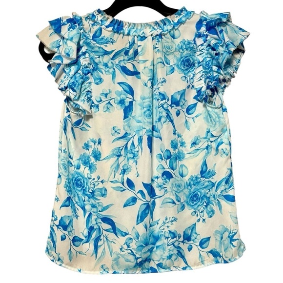CUPCAKES & CASHMERE Ruffled Floral Rose Print Flutter Sleeve Pull On Blouse XS - Picture 6 of 8